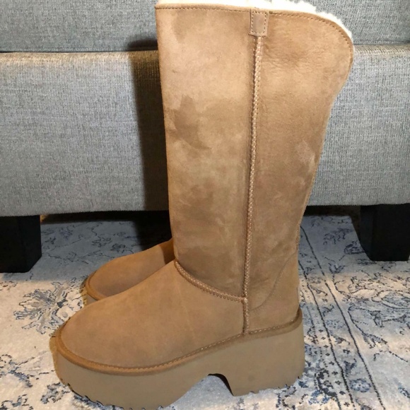 UGG Classic New Heights Genuine Shearling Cuffable Boot - Picture 7 of 12